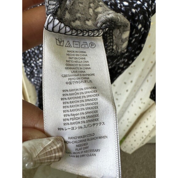 Michael Kors Cowl Neck Side Drawstring 3/4 Sleeve Snake Animal Print Blouse S - Picture 6 of 6